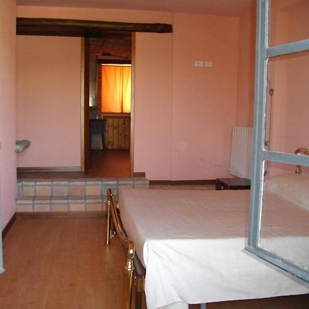 La Martinella Villa Канели Екстериор снимка