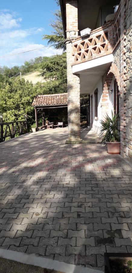 La Martinella Villa Канели Екстериор снимка